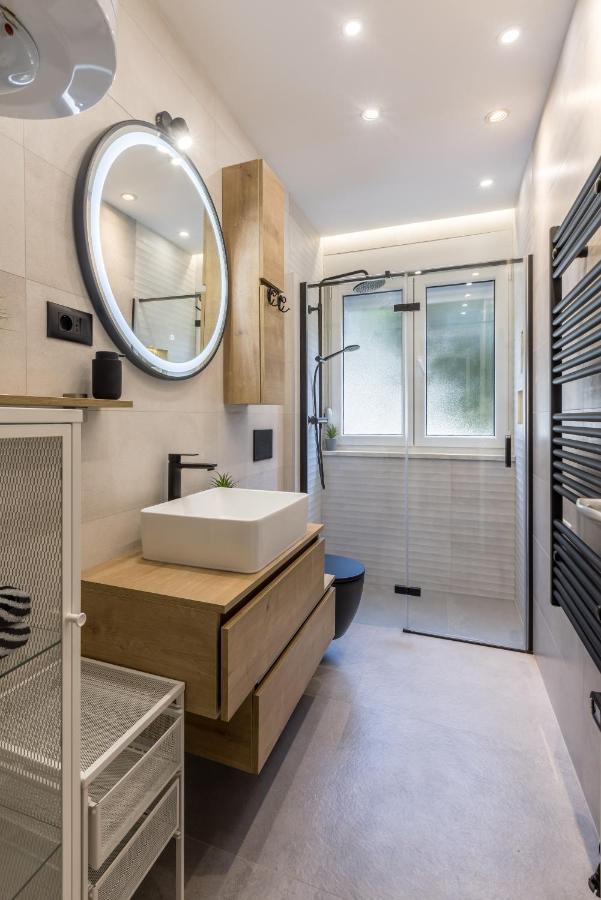 Artistic Chill Art Apartment 2+2.Centar Of Split. Экстерьер фото